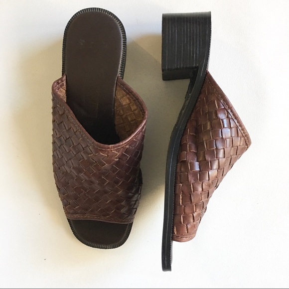 Vintage Shoes - 90s woven leather mule stacked block heel brown 8
